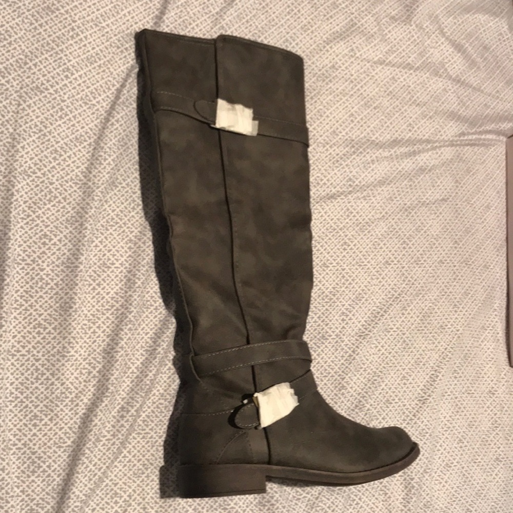 Just fab flat boots